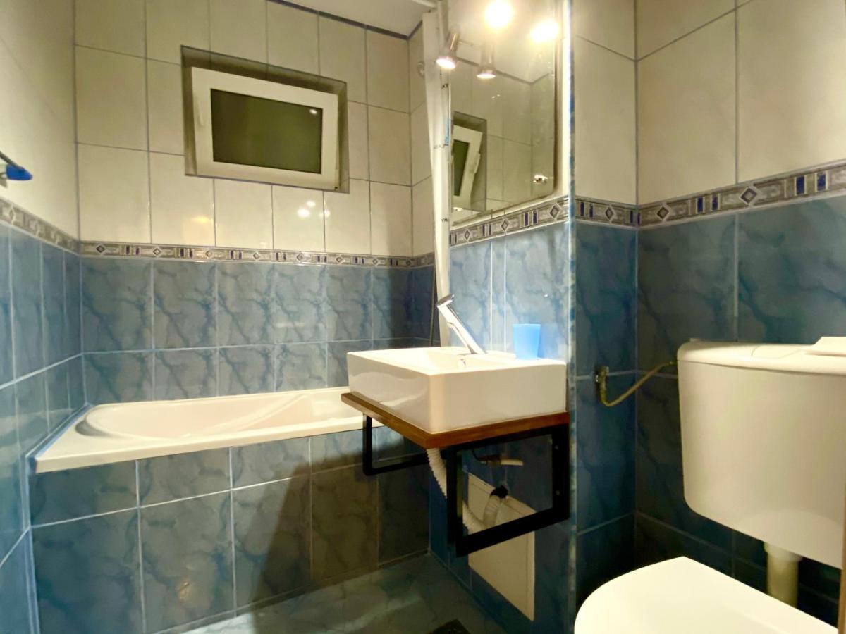 Apartament Boema コンスタンツァ エクステリア 写真